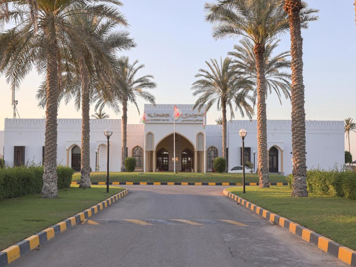 בארקה Capital O133 Al Sawadi Beach Resort & Spa מראה חיצוני תמונה