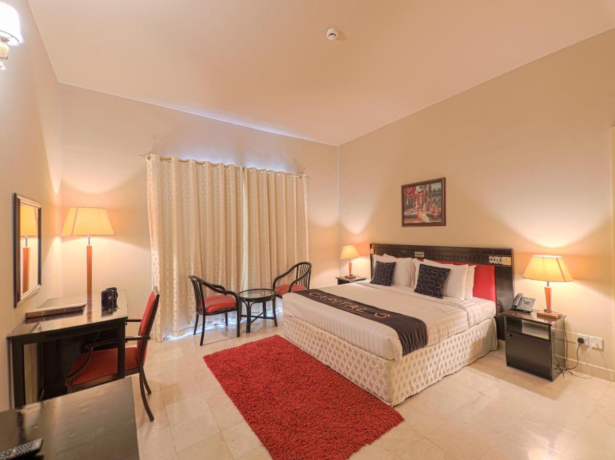 בארקה Capital O133 Al Sawadi Beach Resort & Spa מראה חיצוני תמונה