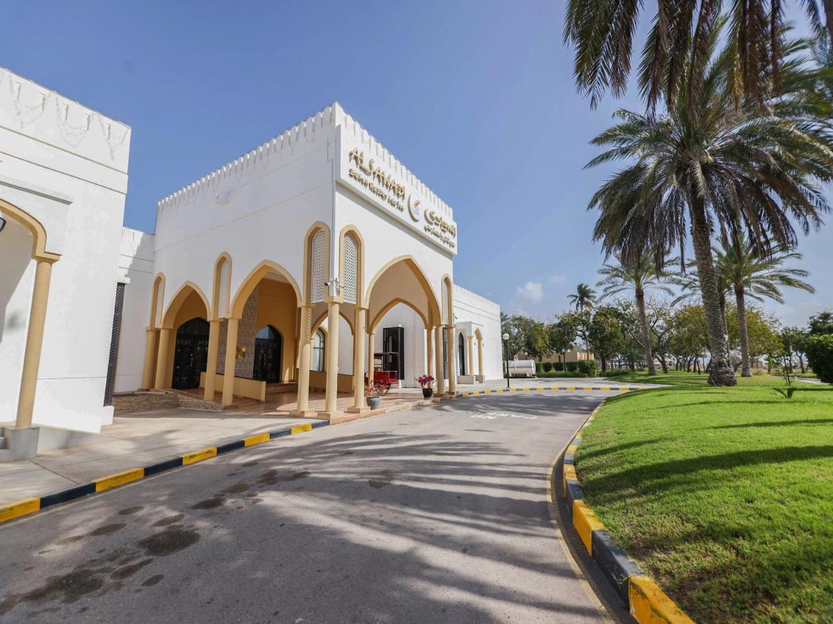 בארקה Capital O133 Al Sawadi Beach Resort & Spa מראה חיצוני תמונה