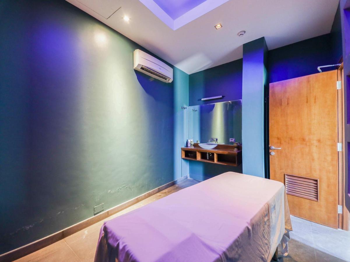 בארקה Capital O133 Al Sawadi Beach Resort & Spa מראה חיצוני תמונה